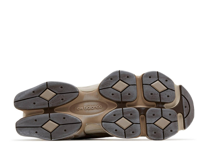 New Balance 9060 Mushroom Brown - SleekGait