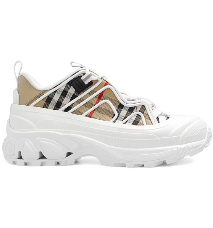 Burberry Arthur Archive Beige