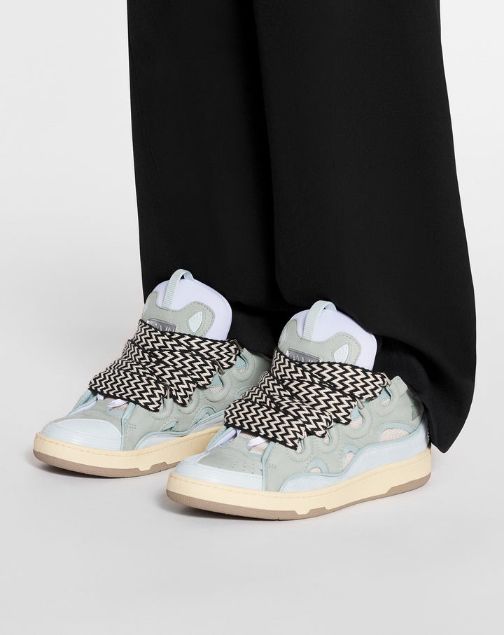 LEATHER CURB SNEAKERS