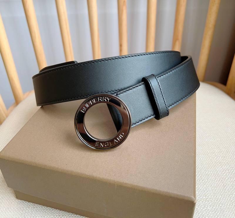 Burberry Leather Vintage Belt 'Black' - SleekGait
