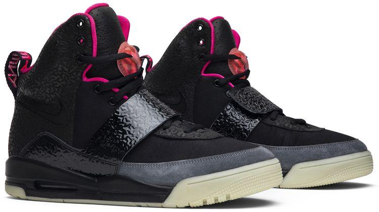 AIR YEEZY 'BLINK' - SleekGait