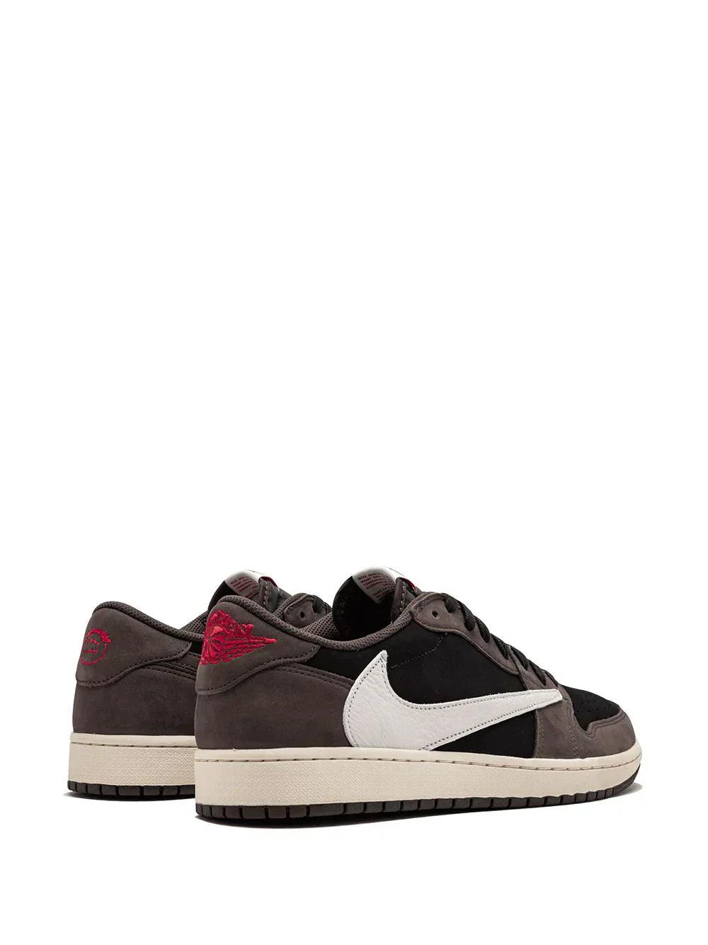 Jordan x Travis Scott Air Jordan 1 Low sneakers - SleekGait