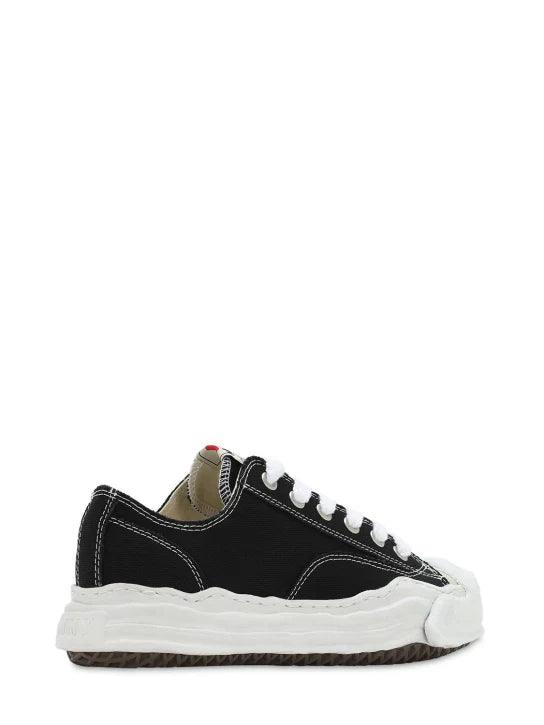 Maison Mihara Yasuhiro ‘Hank’ OG Sole Suede Low Sneakers Black & White - SleekGait