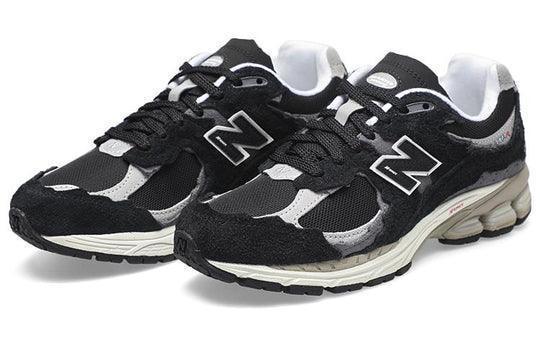 New Balance 2002R Protection Pack Black - SleekGait