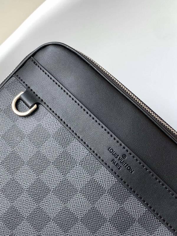 Louis Vuitton Trocadero NM Messenger Damier Graphite PM