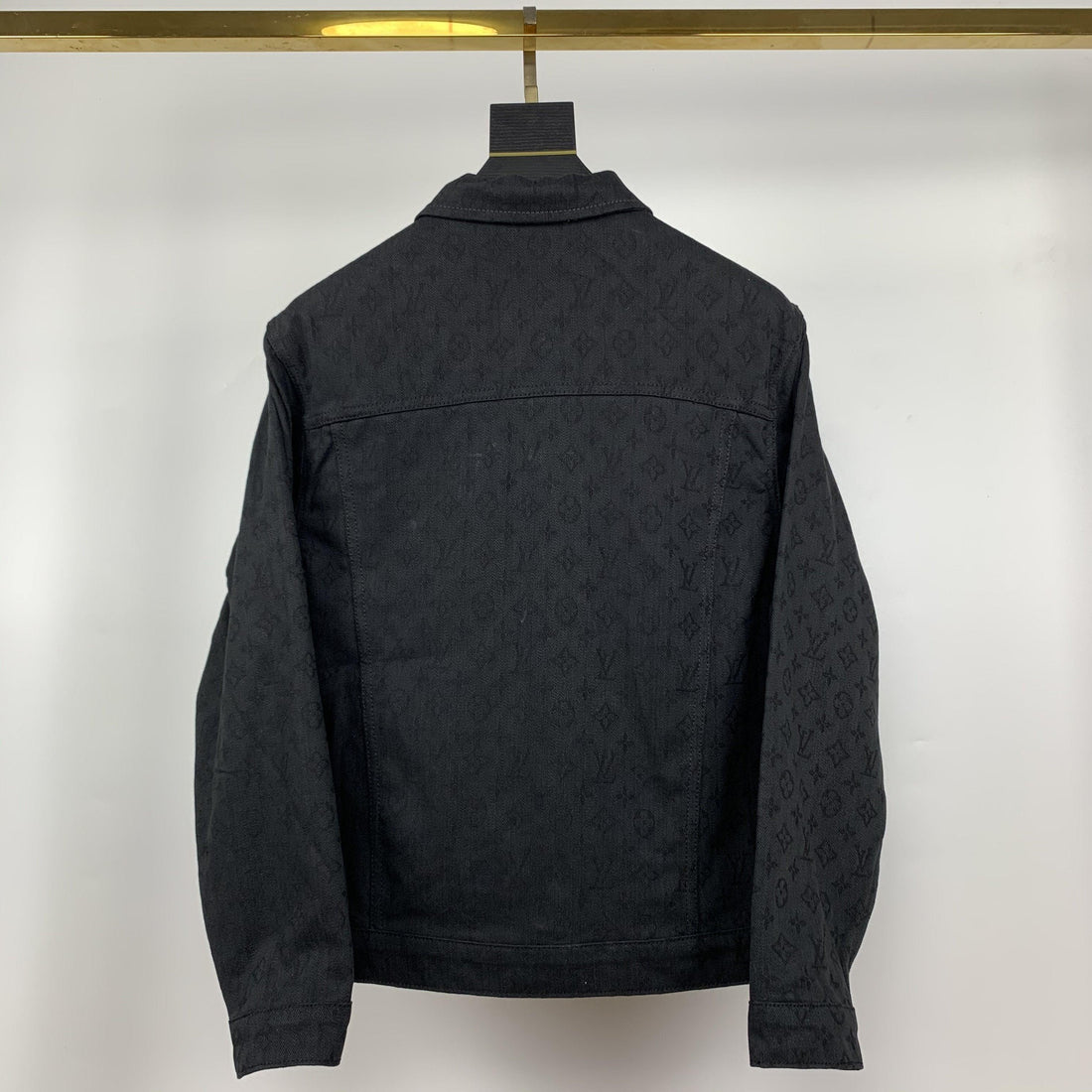 LOUIS VUITTON - JACKET - SleekGait