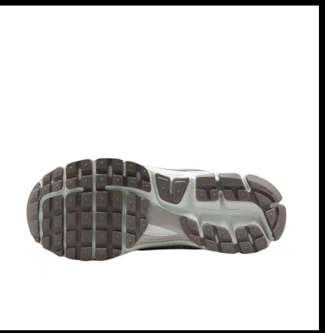 Nike Zoom Vomero 5 Metallic Silver Platinum Violet Women's Perfect Daily Casual Comfort Fashion Footwear Walking Running Sneakers Shoe Girl