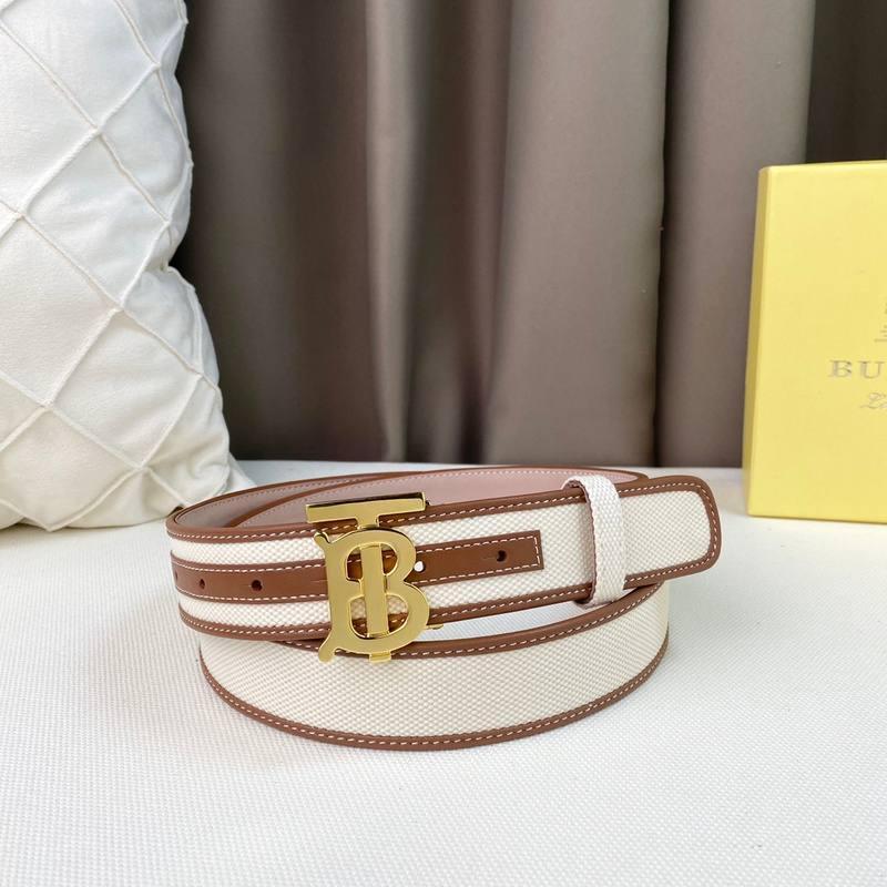 Burberry Reversible Leather Vintage Belt - SleekGait