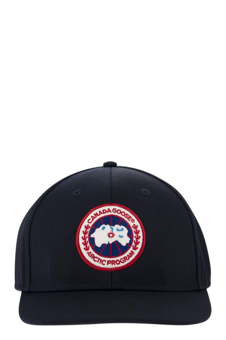 CANADA GOOSE Classic Baseball Hat with Logo Patch for Men - SleekGait