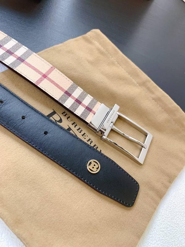 Burberry Leather Vintage Belt - SleekGait