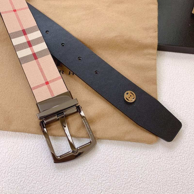 Burberry Leather Vintage Belt - SleekGait