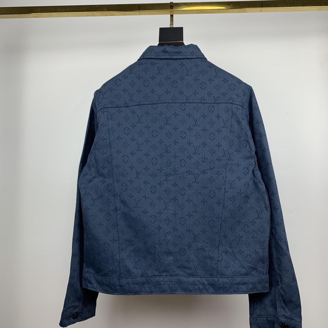 LOUIS VUITTON - JACKET - SleekGait