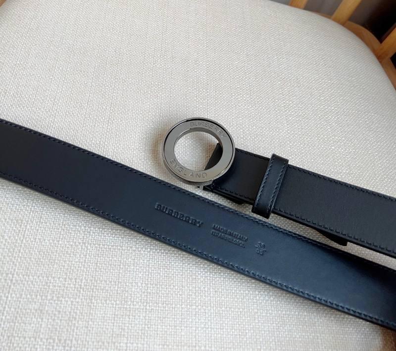 Burberry Leather Vintage Belt 'Black' - SleekGait