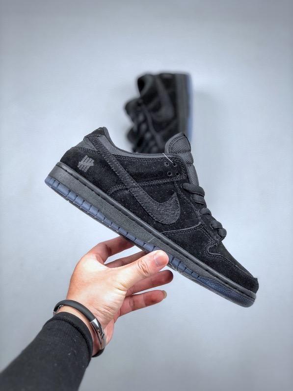 NIKE DUNK LOW HORSE - SleekGait