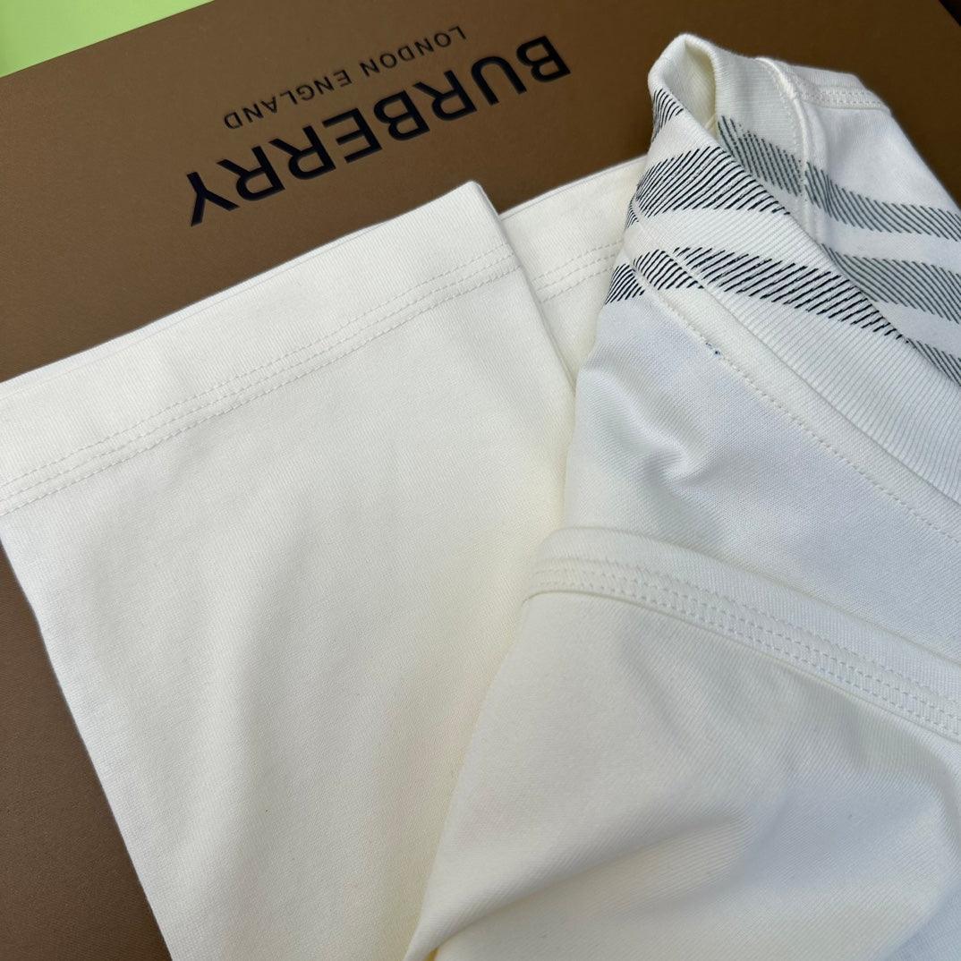 Burberry T-Shirt Without Collar 'White' - SleekGait