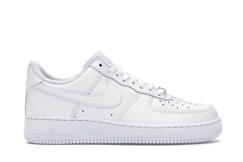 NIKE - AIR FORCE 1 WHITE - SleekGait