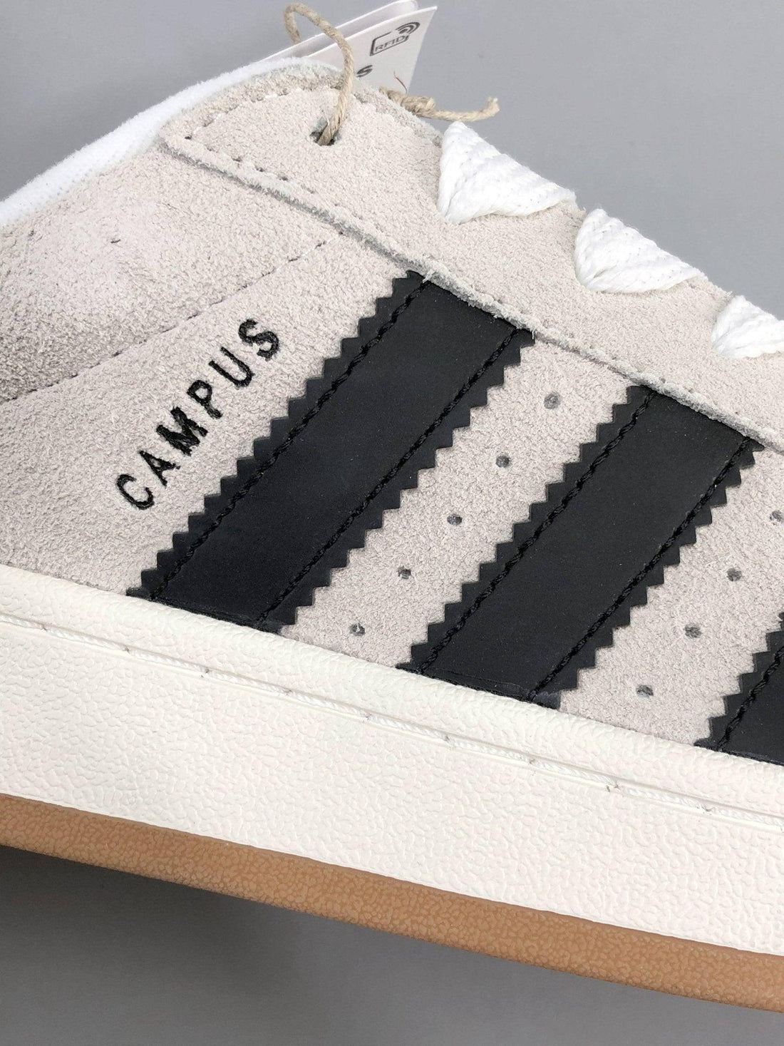 Adidas Originals Campus - SleekGait