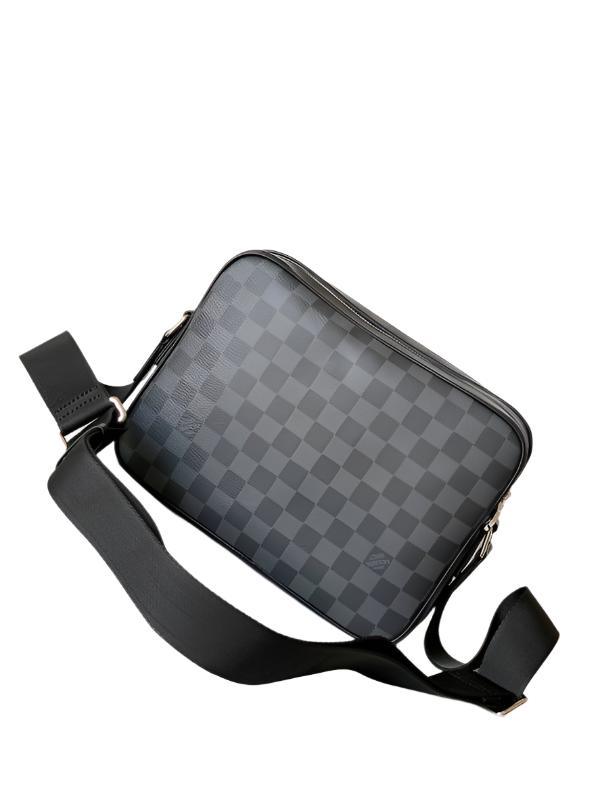 Louis Vuitton Trocadero NM Messenger Damier Graphite PM