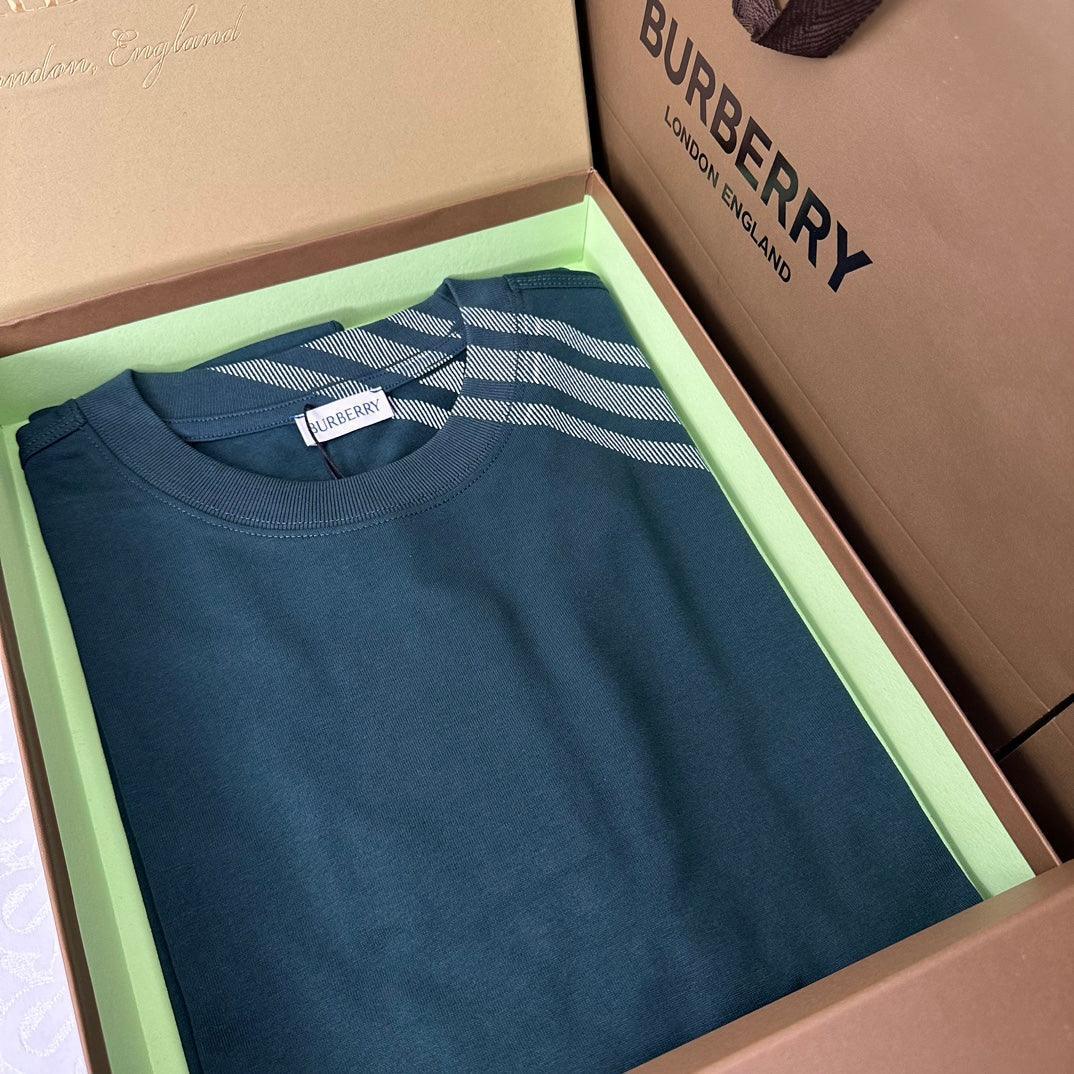 Burberry T-Shirt Without Collar 'Green' - SleekGait