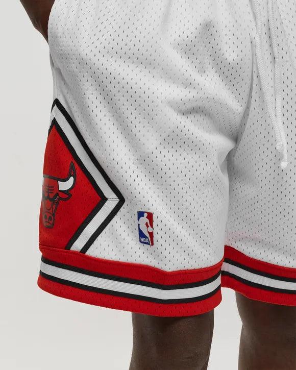 SHORTS CHICAGO BULLS 1997-98 - SleekGait