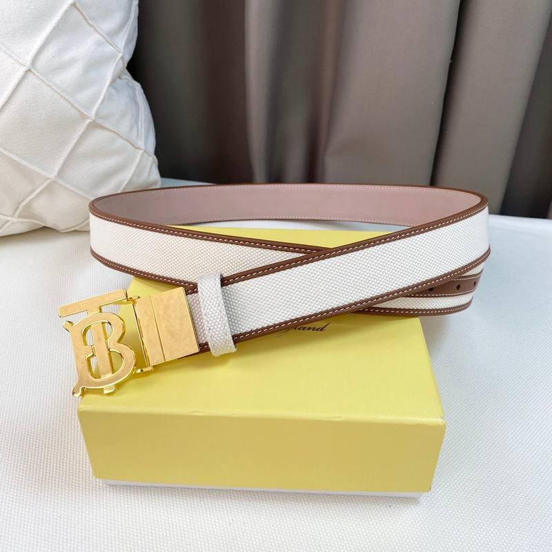 Burberry Reversible Leather Vintage Belt - SleekGait