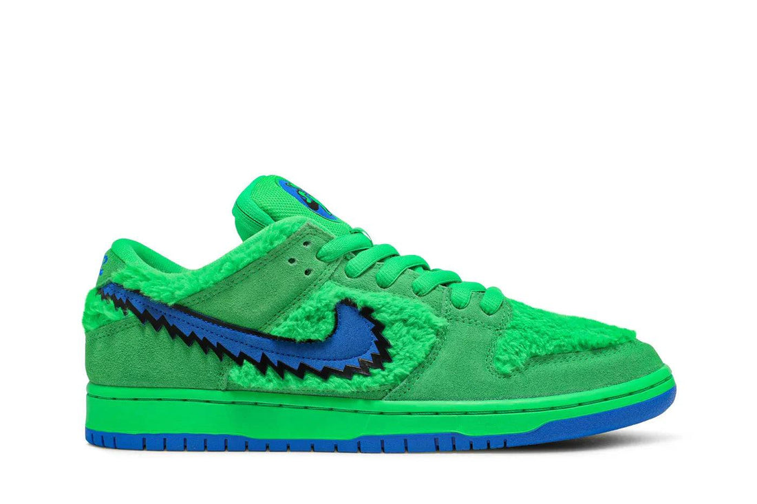 NIKE SB DUNK LOW X GRATEFUL DEAD ‘GREEN BEAR - SleekGait