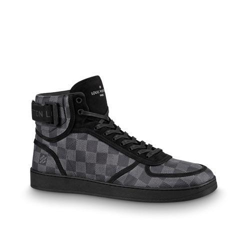 LOUIS VUITTON - SNEAKER - SleekGait