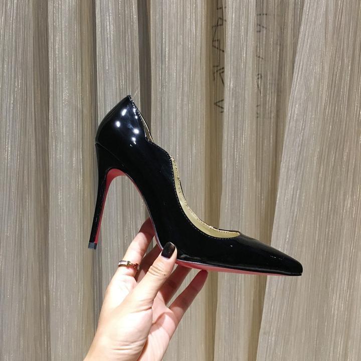 CHRISTIAN LOUBOUTIN - ESCARPIN FEMME - SleekGait