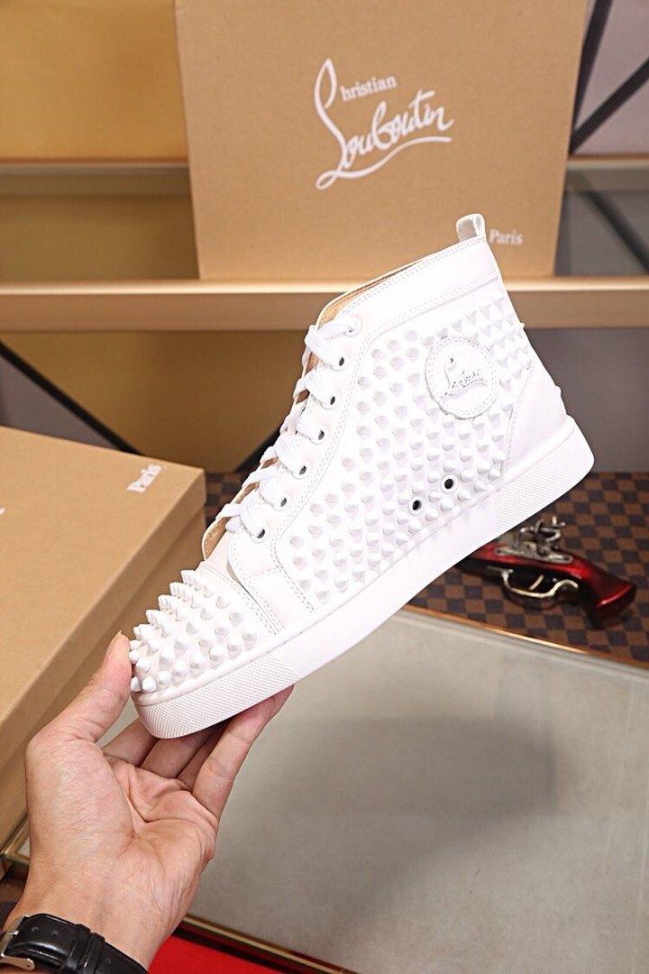 CHRISTIAN LOUBOUTIN - SNEAKER - SleekGait