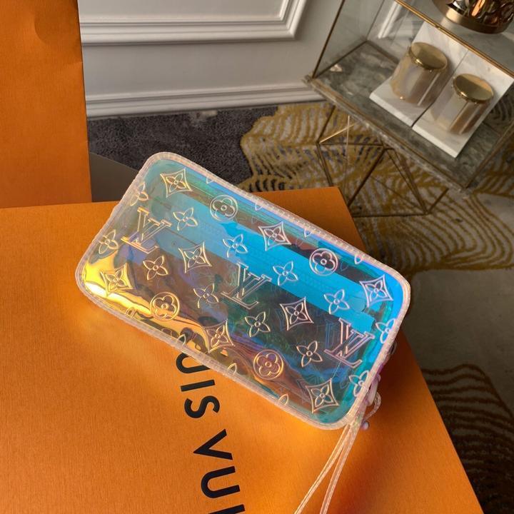 LOUIS VUITTON - CLUTCH BAG - SleekGait