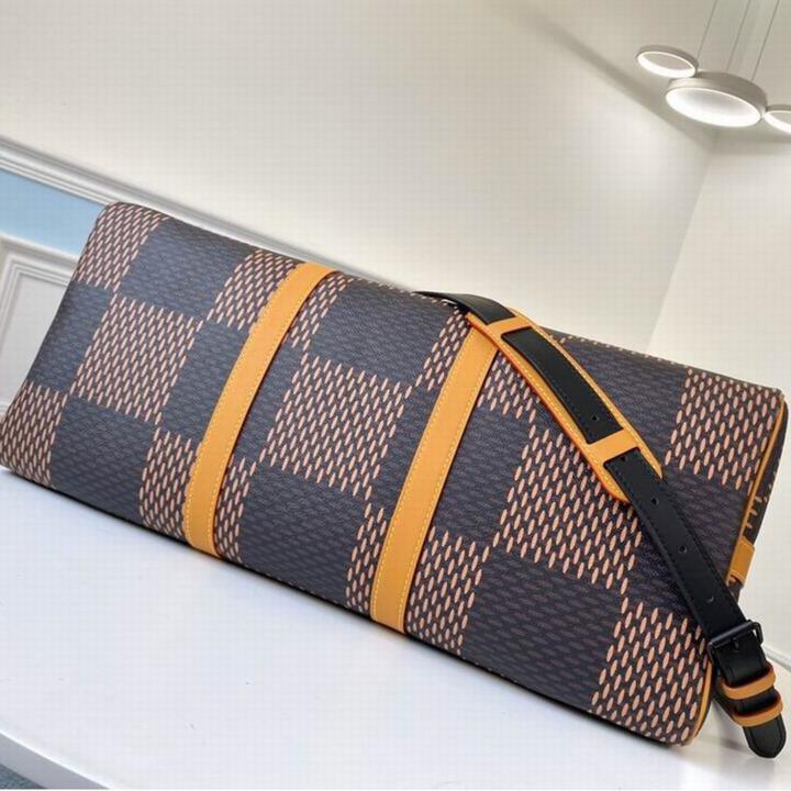 LOUIS VUITTON - TRAVEL BAG - SleekGait