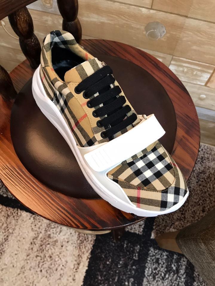 BURBERRY - SNEAKER - SleekGait