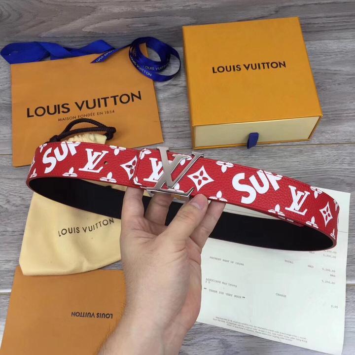 LOUIS VUITTON X SUPREME - LEATHER BELT - SleekGait