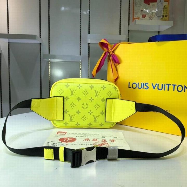 LOUIS VUITTON - WAIST BAG