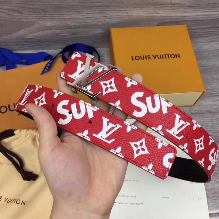 LOUIS VUITTON X SUPREME - LEATHER BELT - SleekGait