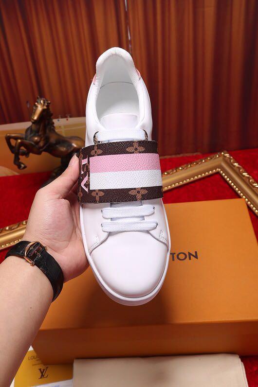 LOUIS VUITTON - SNEAKER - SleekGait