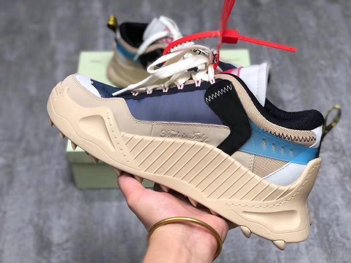 OFF-WHITE - SNEAKER - SleekGait