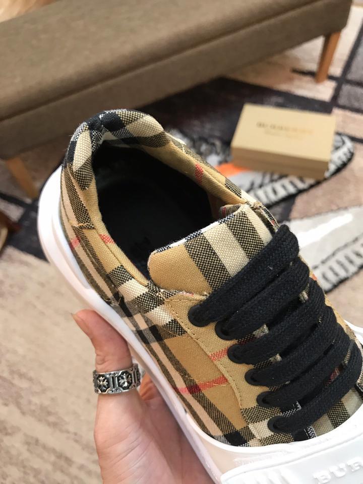 BURBERRY - SNEAKER - SleekGait