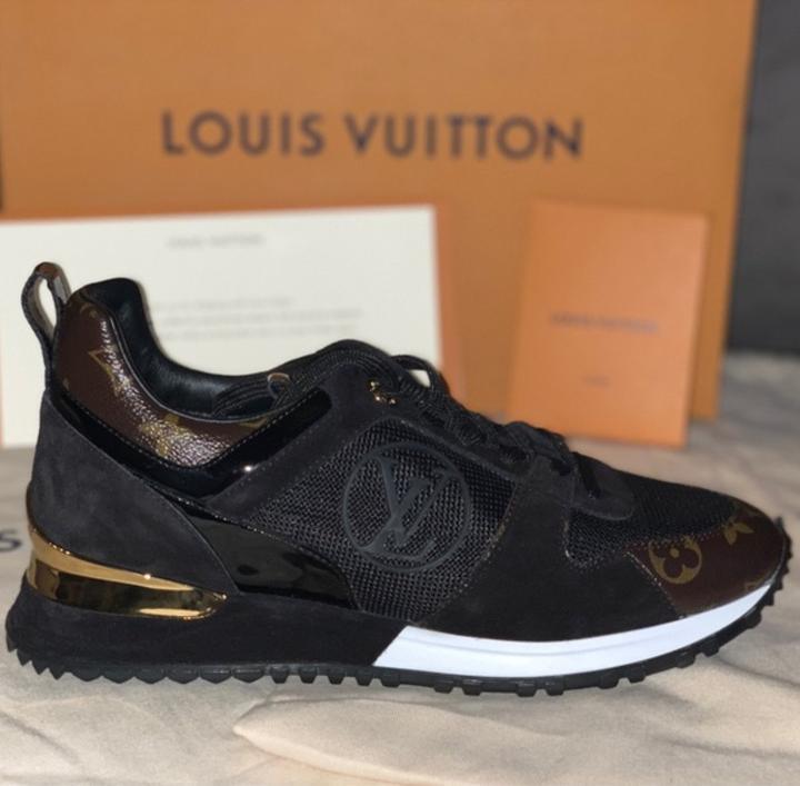 LOUIS VUITTON - SNEAKER - SleekGait