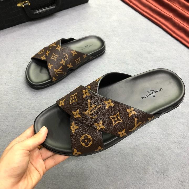 LOUIS VUITTON - PANTOUFLES HOMME - SleekGait