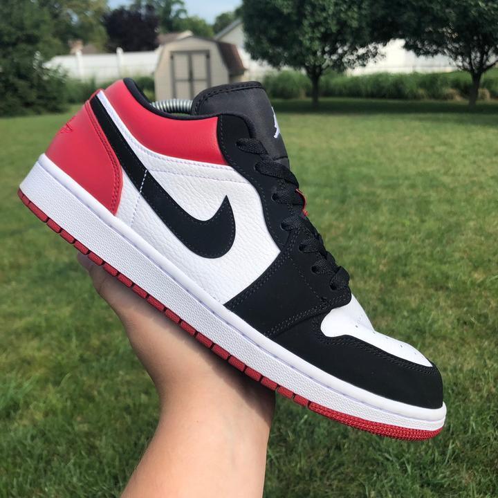 NIKE - AIR JORDAN 1 - SleekGait