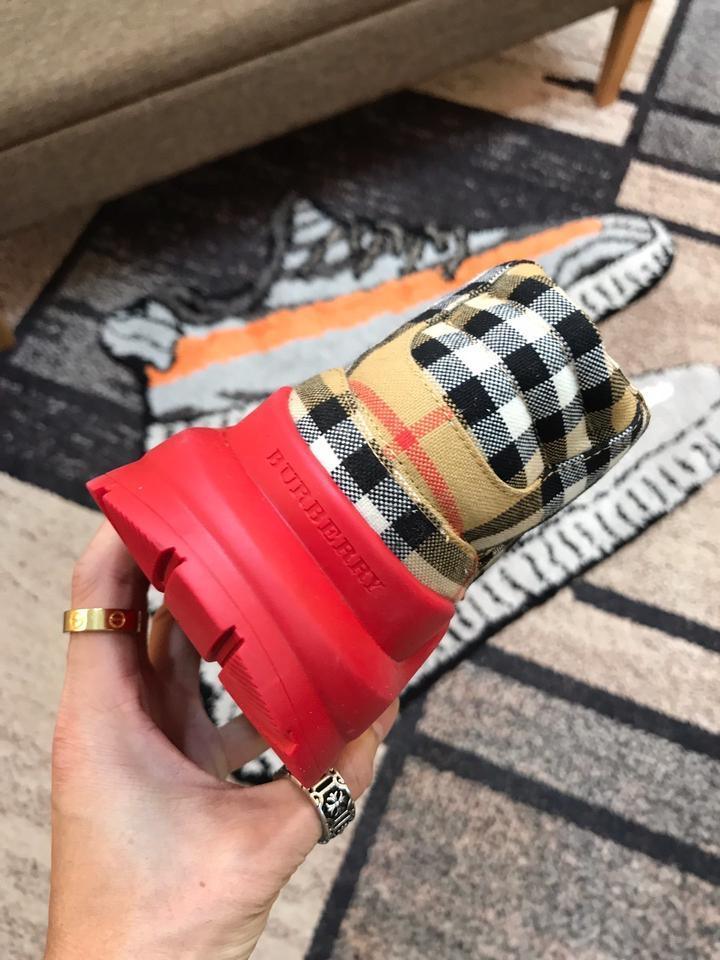 BURBERRY - SNEAKER - SleekGait