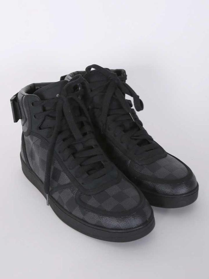 LOUIS VUITTON - SNEAKER - SleekGait