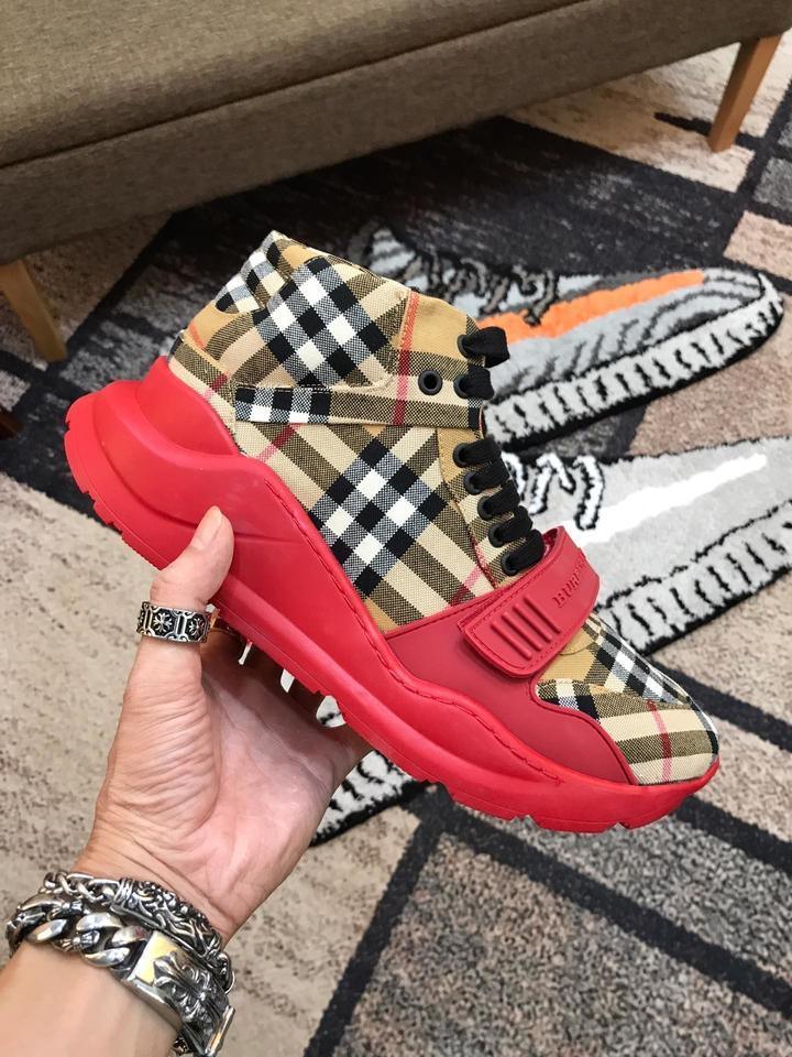 BURBERRY - SNEAKER - SleekGait