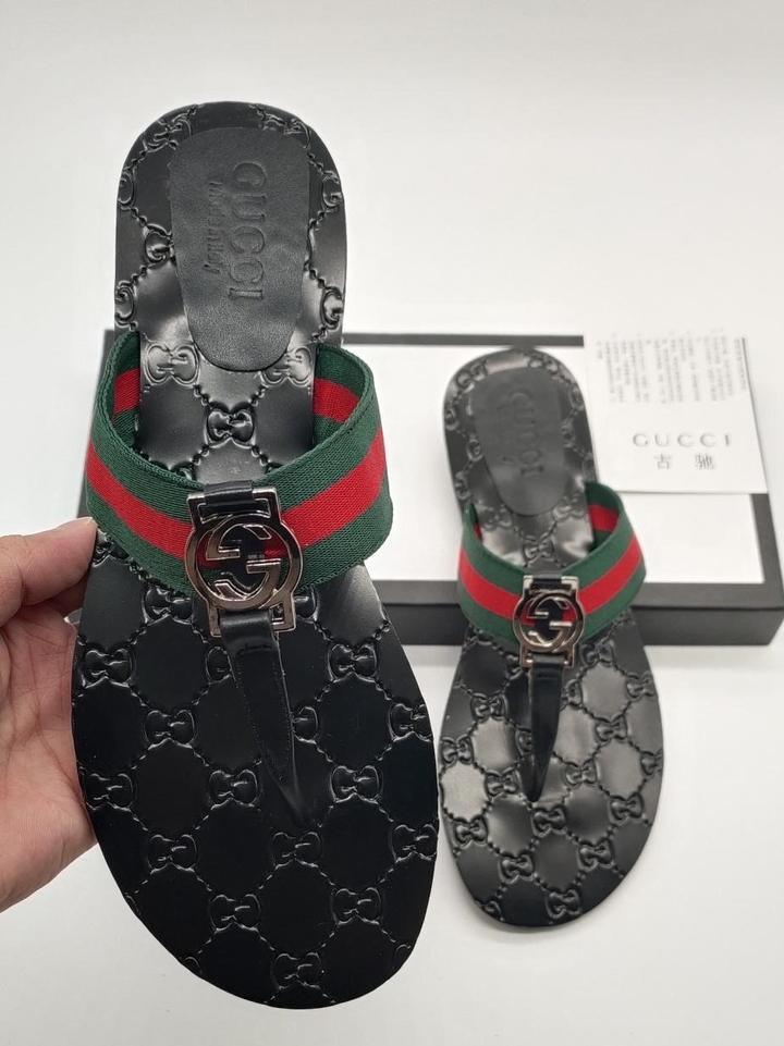 GUCCI - PANTOUFLES HOMME - SleekGait