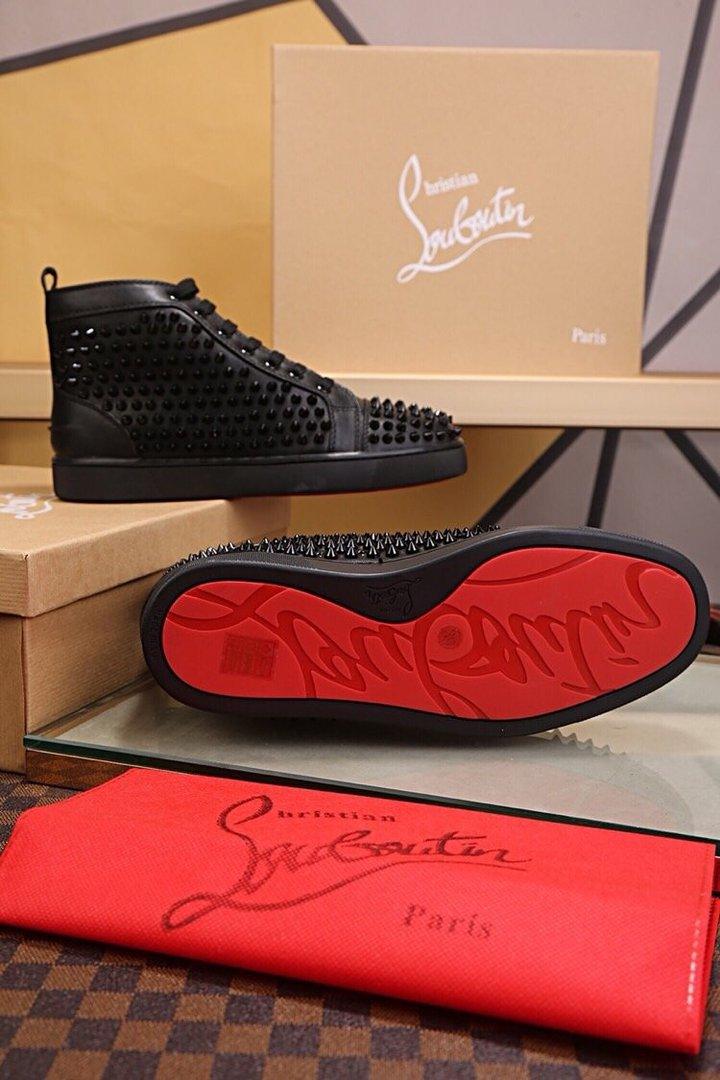 CHRISTIAN LOUBOUTIN - SNEAKER - SleekGait