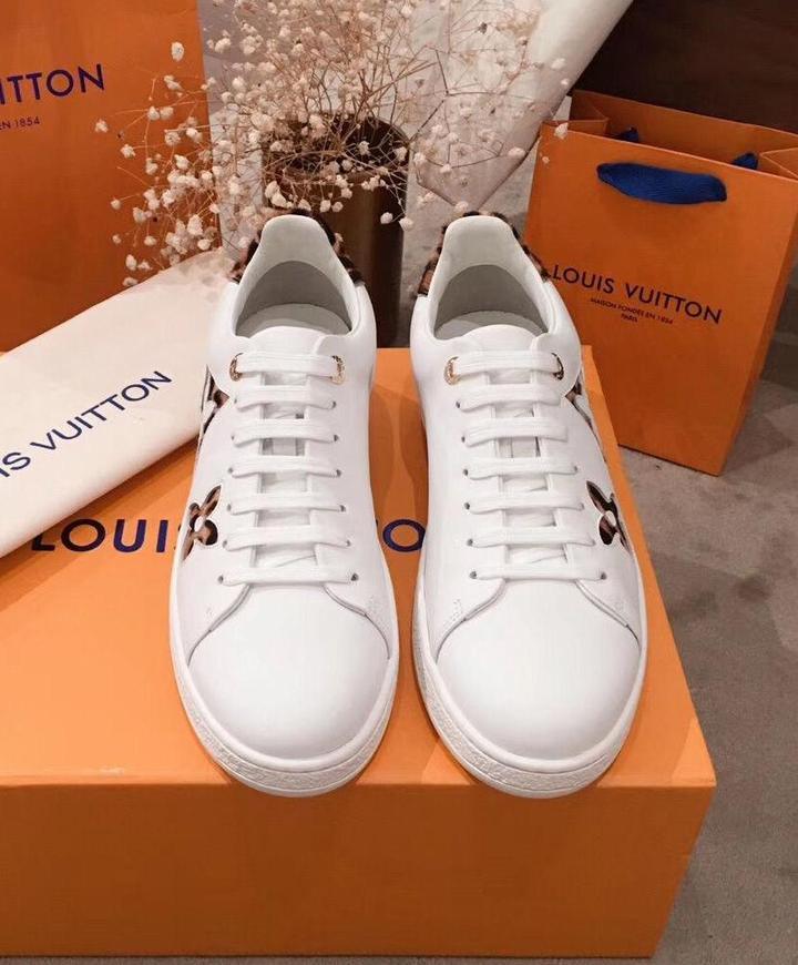 LOUIS VUITTON - SNEAKER - SleekGait