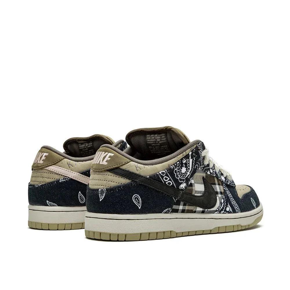 Nike x Travis Scott SB Dunk Low sneakers - SleekGait